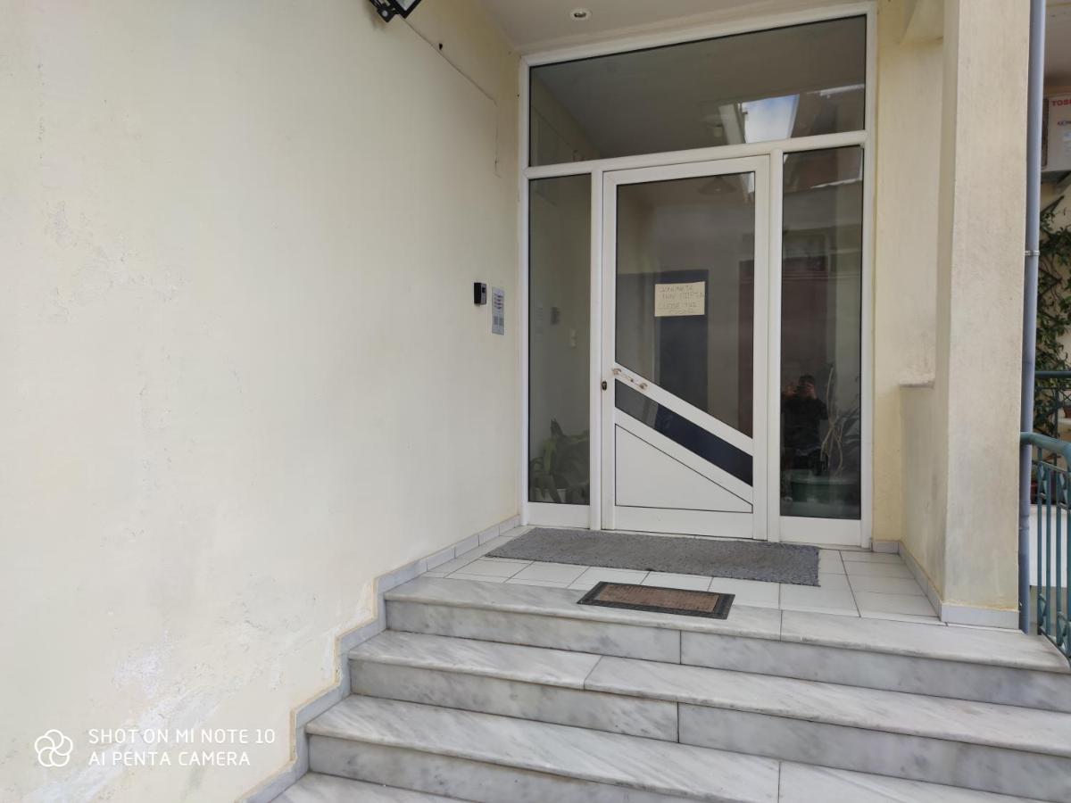 Luxury City Center Apartment Kalambaka Exterior photo